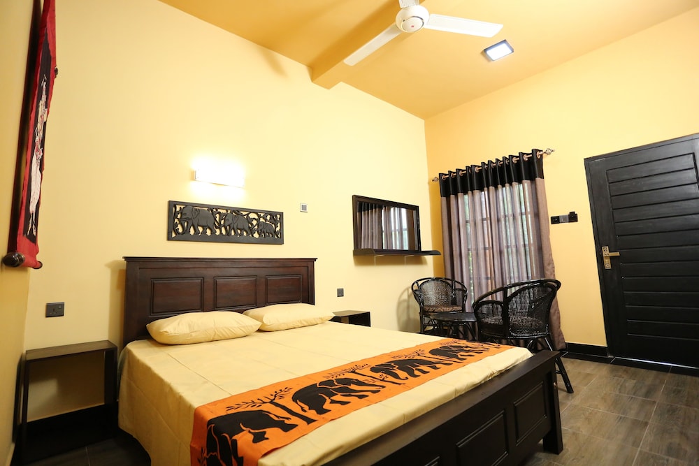 Edwin's Air-port stay view 4