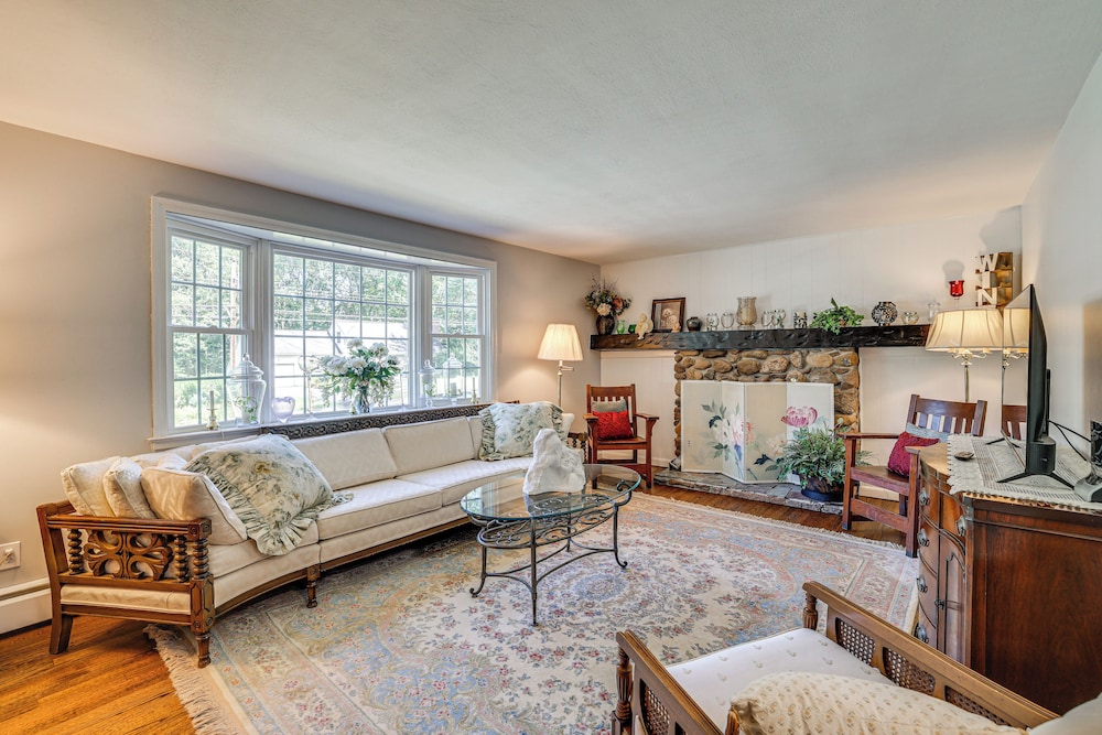 Family Getaway in Bristol Near Trails & Parks!