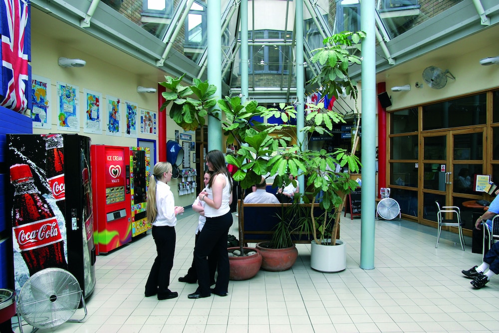 YHA London Thameside - Hostel