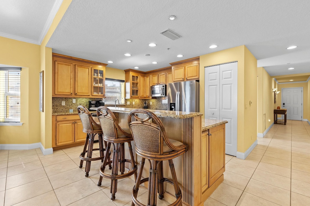 Atlantic Villas 601