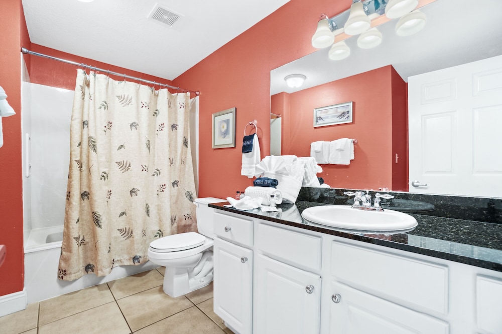 Calypso Beach Resort by Panhandle Getaways