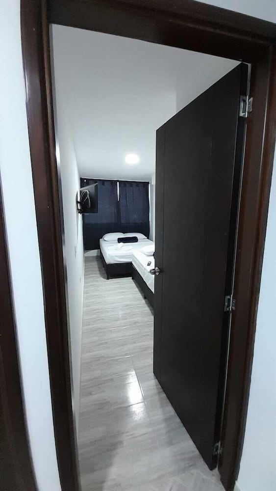 HOTEL CALDAS REAL - Property Image 3