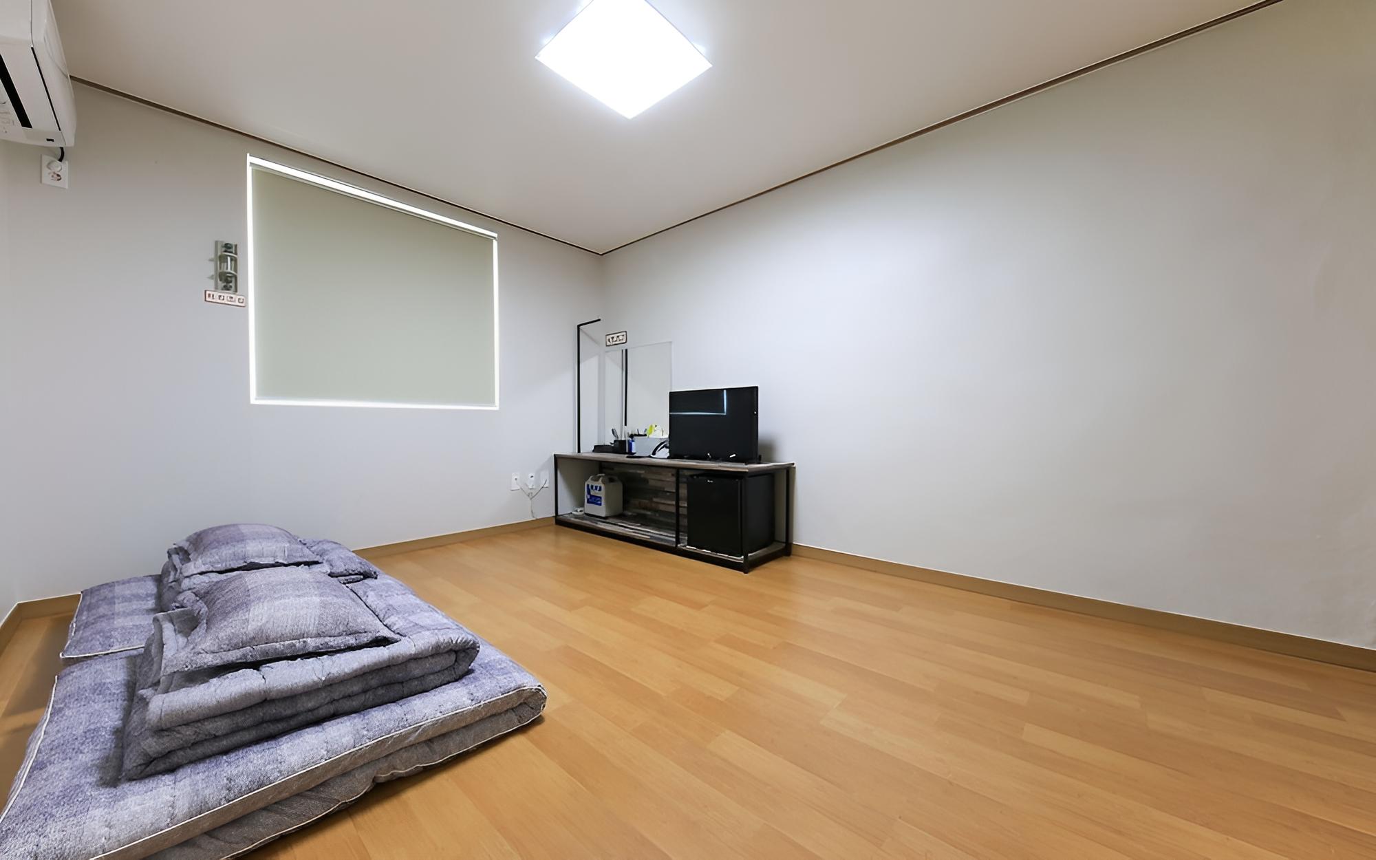 Buyeo Hongsan 3F Motel view 5