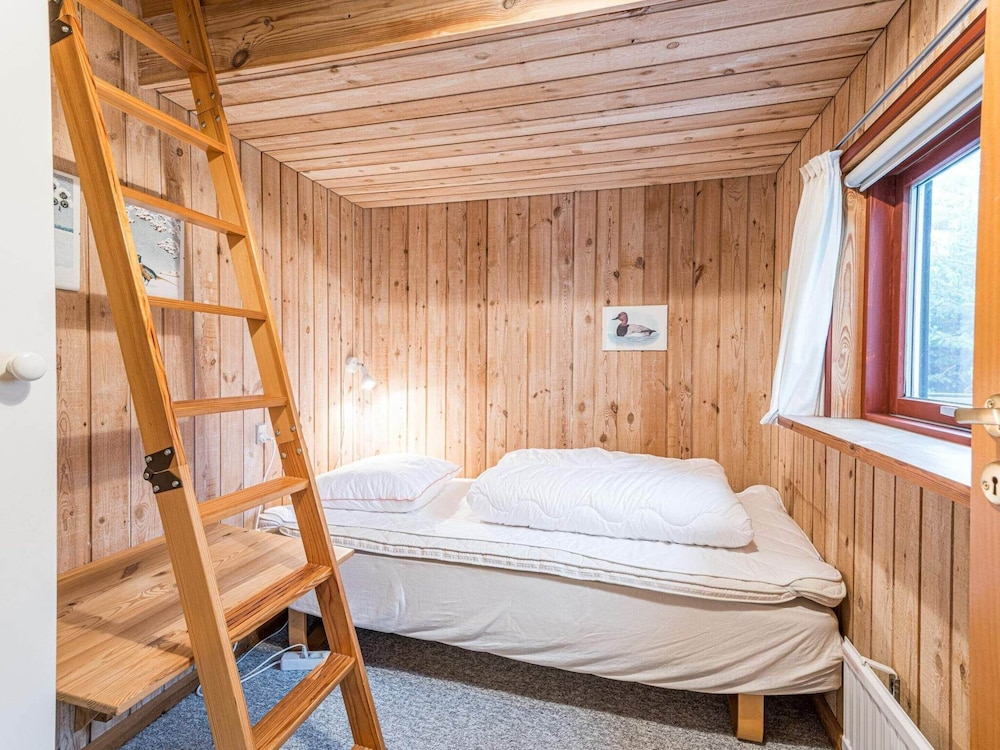 6 Person Holiday Home in Blavand view 2