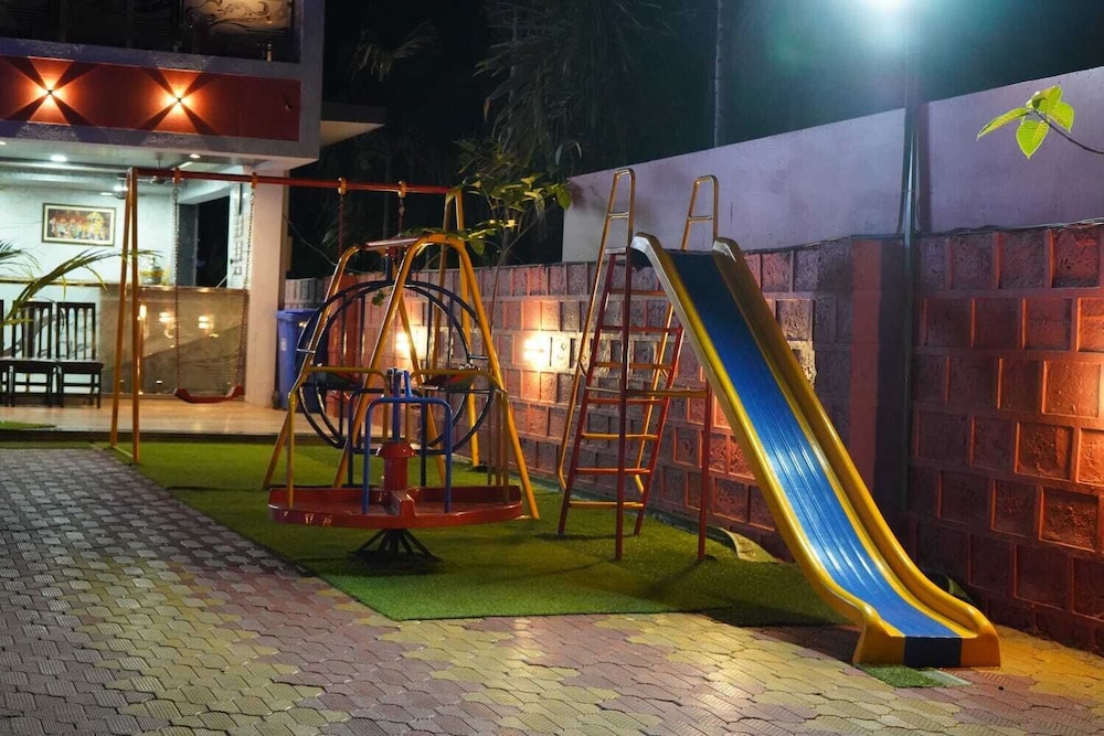 Soham Resort Diveagar
