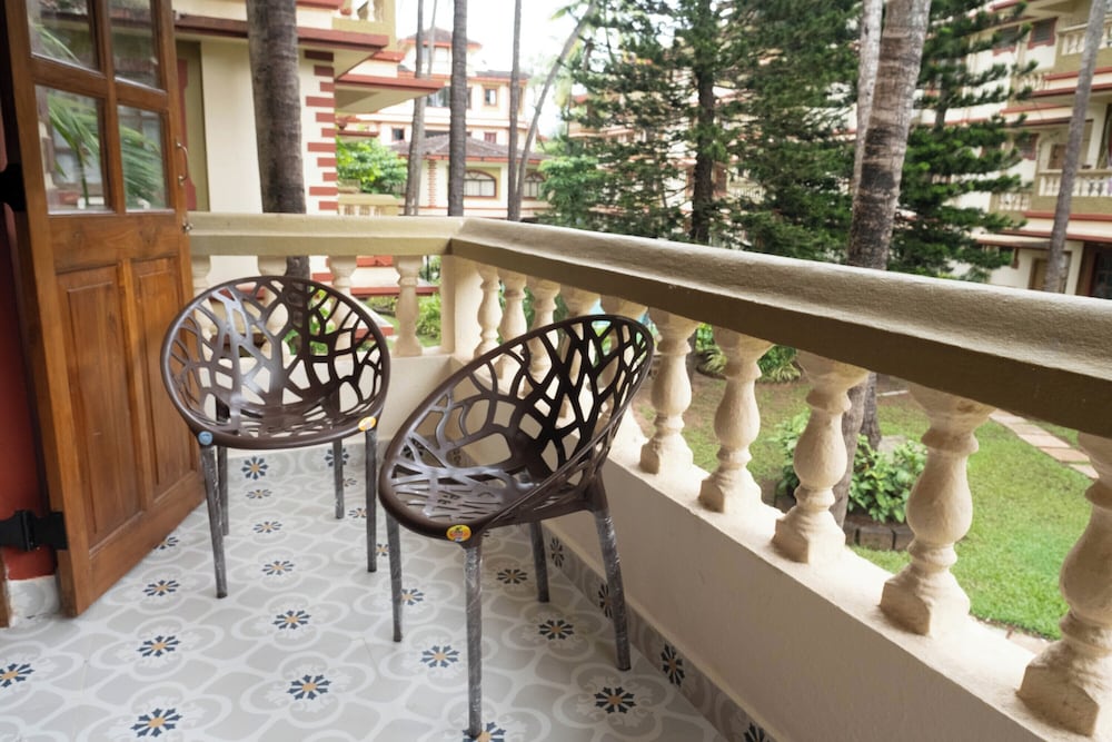 VISTAR HOLIDAYS