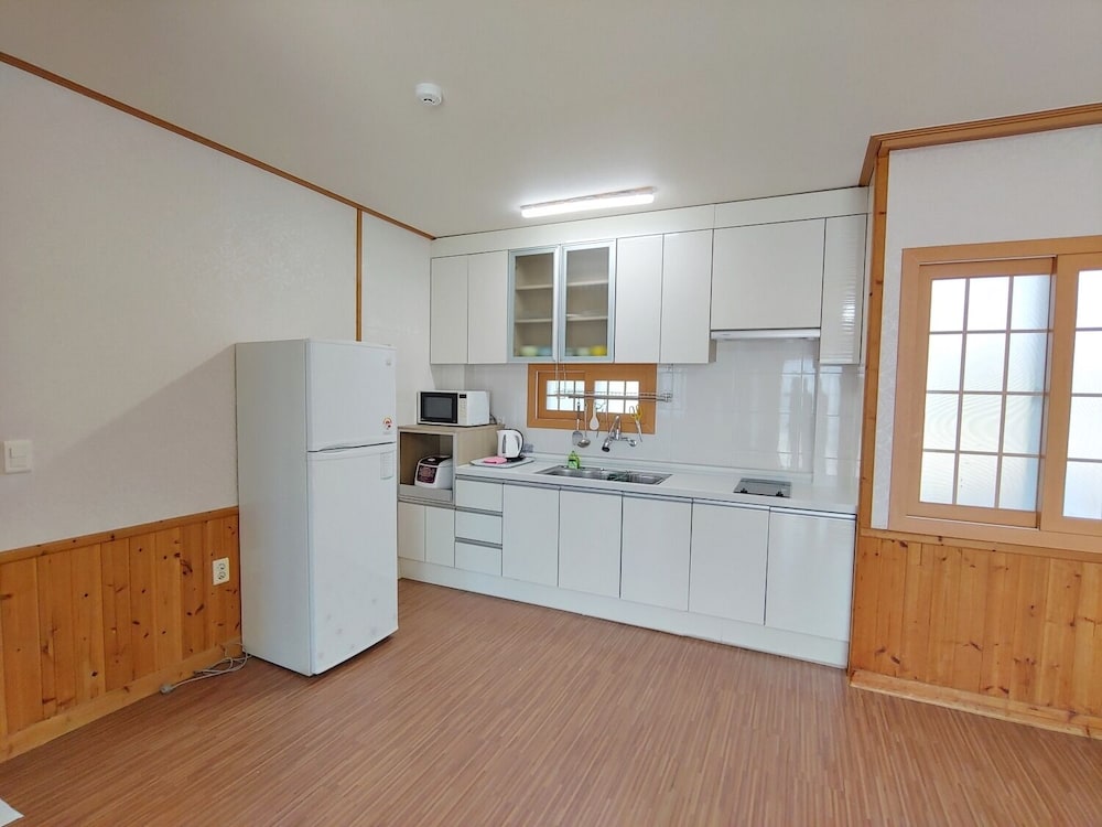 Gyul House