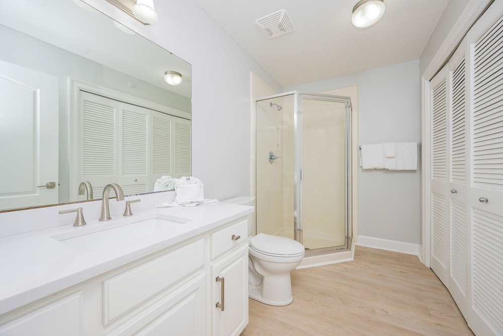 The Oasis 3105 Formerly Phoenix West Ii 3105 3 Bedroom Condo