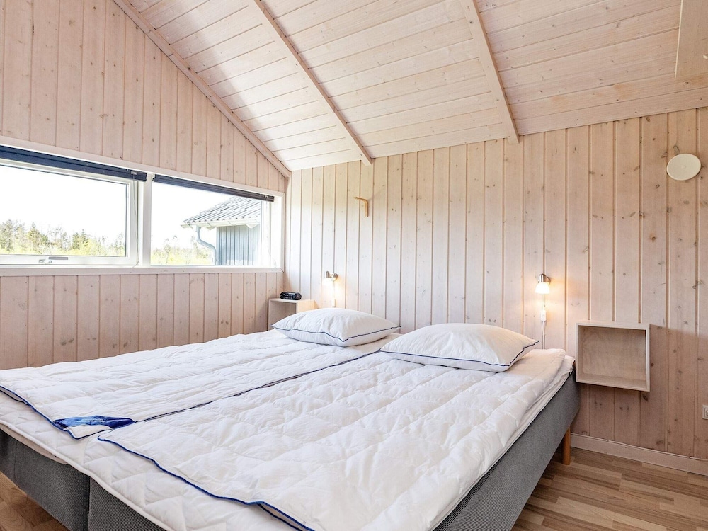 6 Person Holiday Home in Hadsund-by Traum view 3