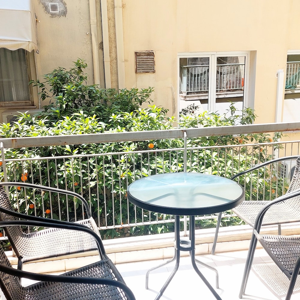 Modern Apartment in Athens Center