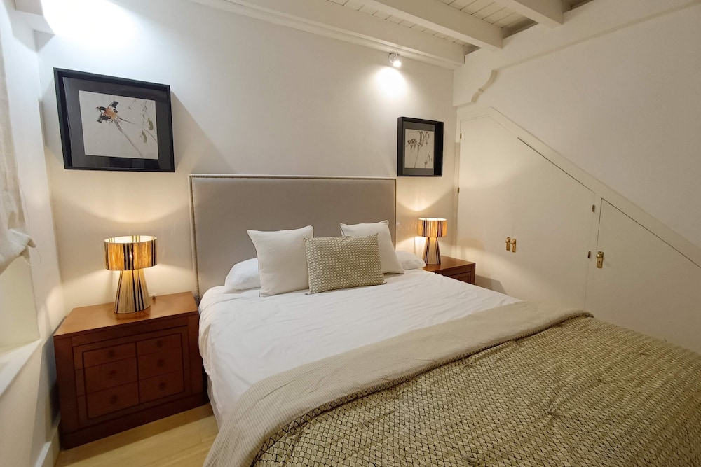 Exclusive House in Seville. Antonia Díaz