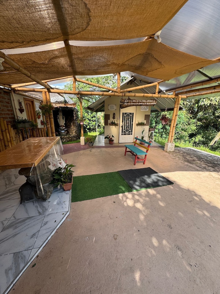 Green Bamboo Lodge