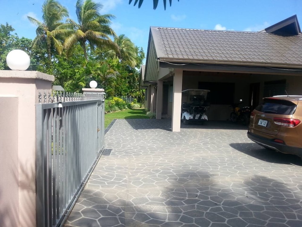 Marrs Villa - view 21