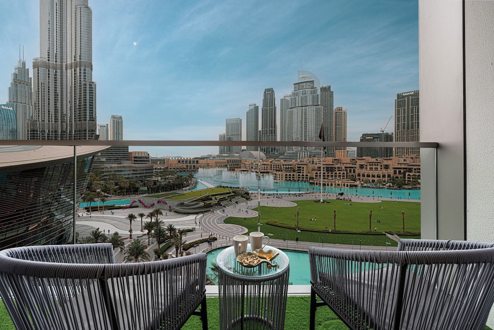 GOGOTO Burj & Fountain View Stay