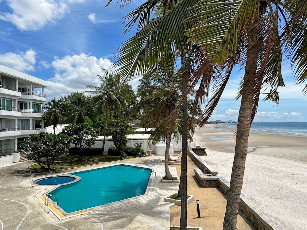 Seaview 2beds in the heart of HuaHin BP2