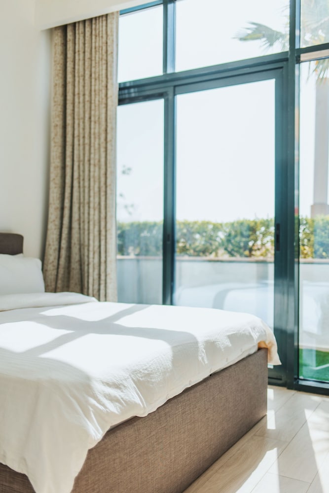 VESTA - Dubai Residence