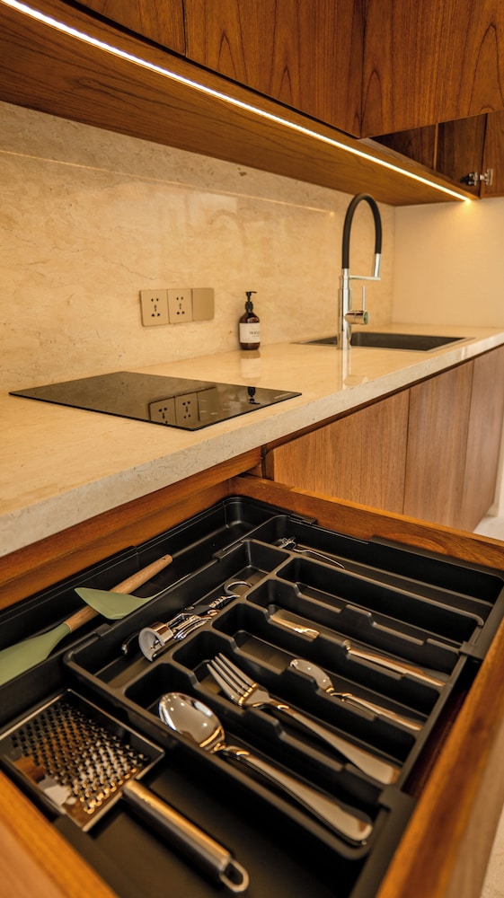 Suom Hotel and Villas