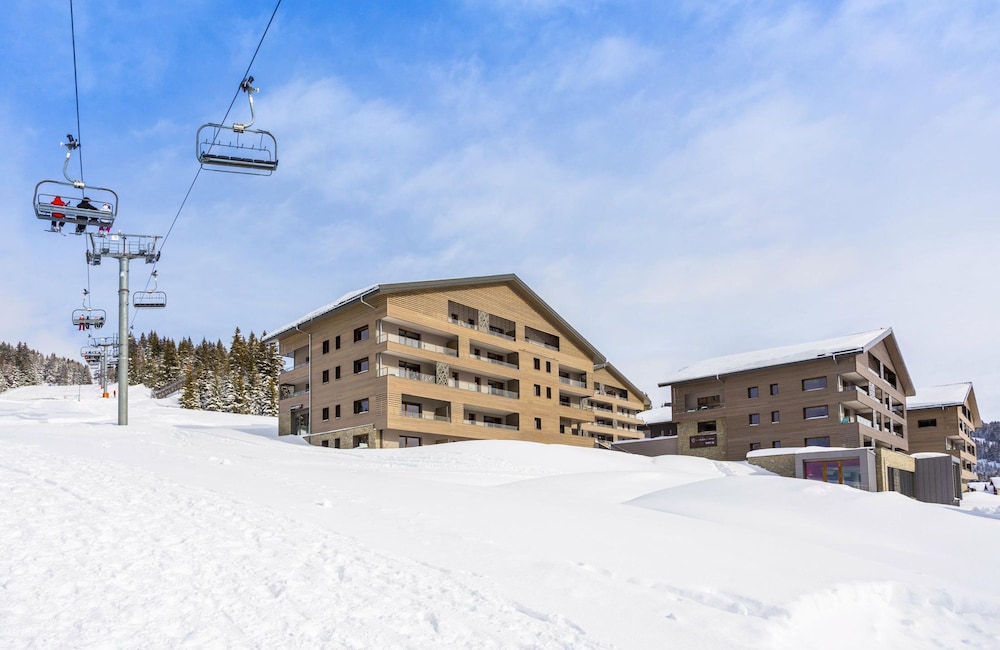 Apartment in Hauteluce With Ski-in/ski-out Access