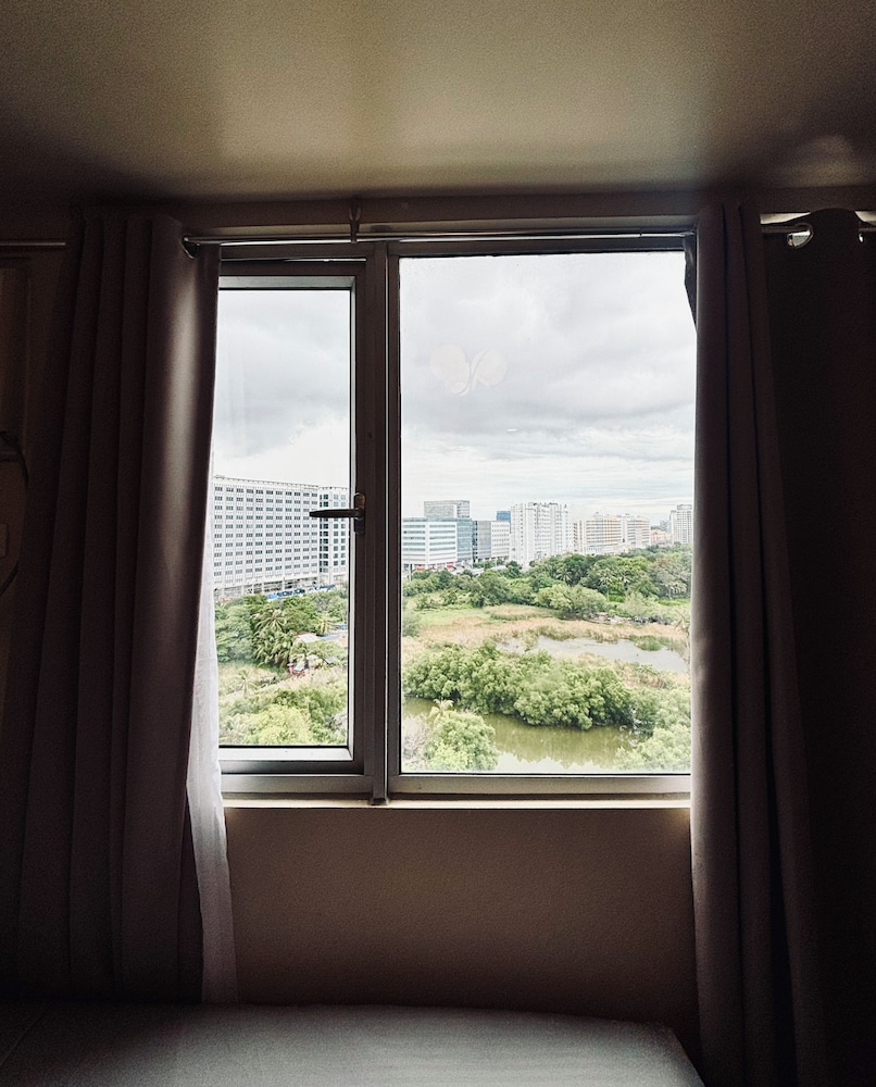 7 The Metro View Dream Loft