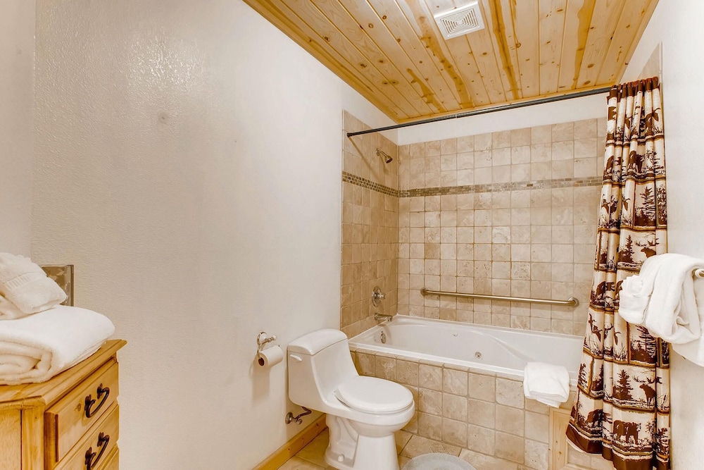 Estes Park Condos - Property Image 69