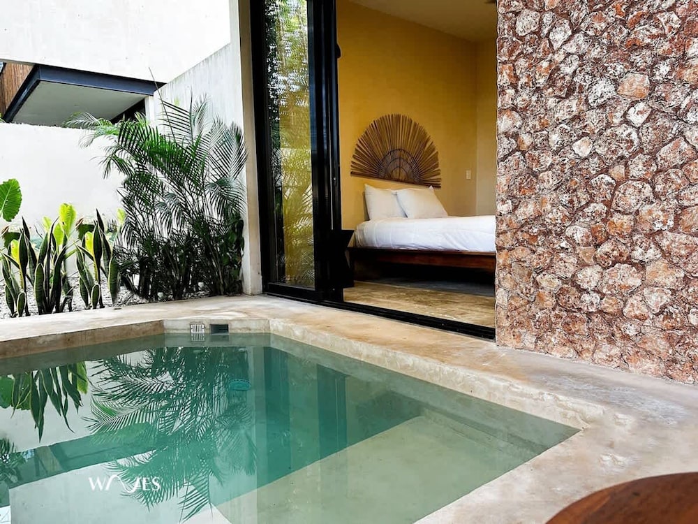 Spacious 2 BR Apartment With Private Pool Top Amenities