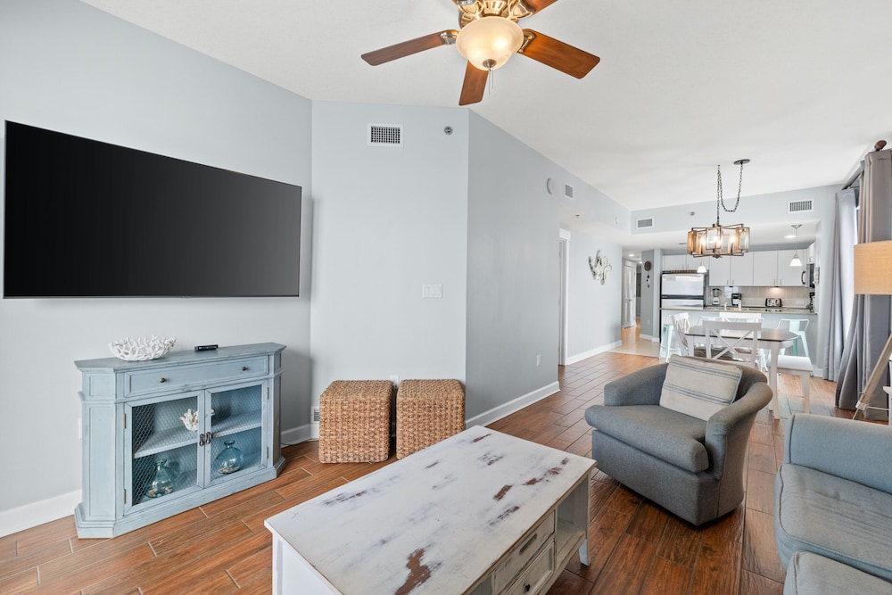 Grand Panama Beach Resort by Panhandle Getaways