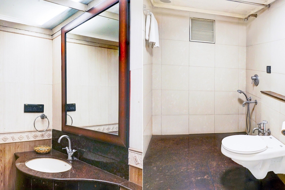Premium Room Near Pataleshwar Temple, Pune