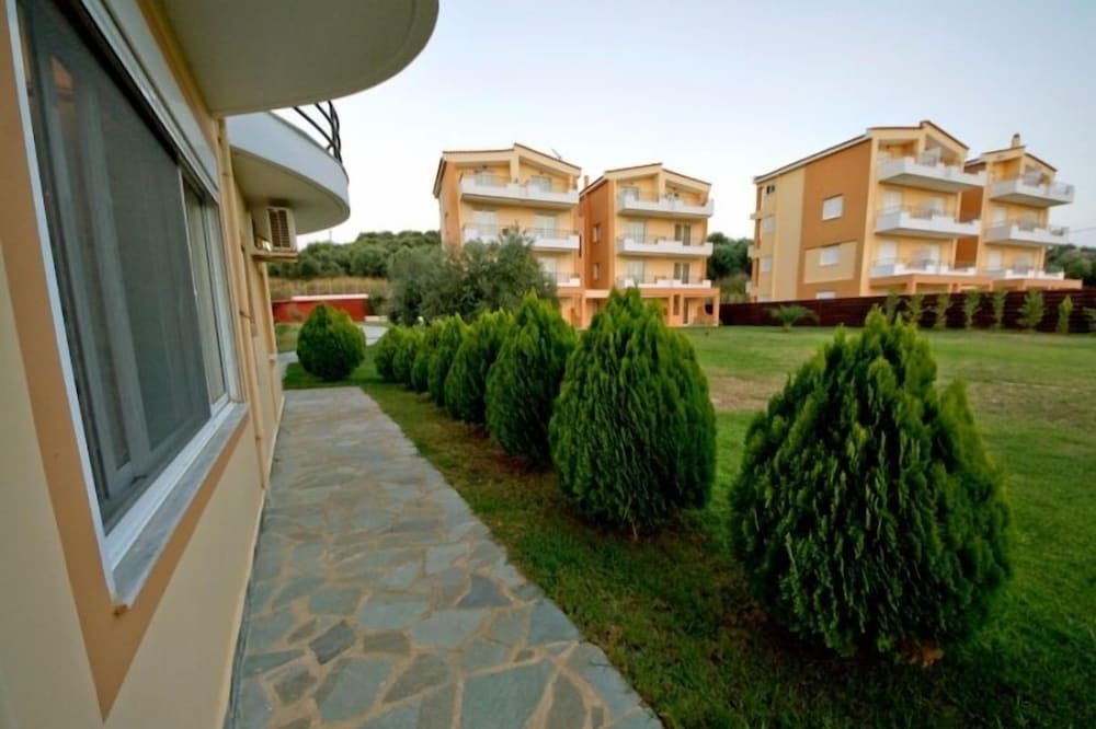 Anilio Plaza