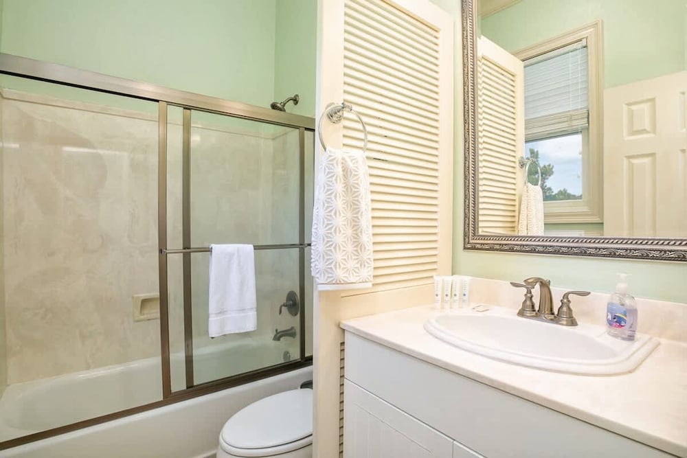 Beach Walk Retreat Heated Pool Golf Views Main Guest House Sleeps 15