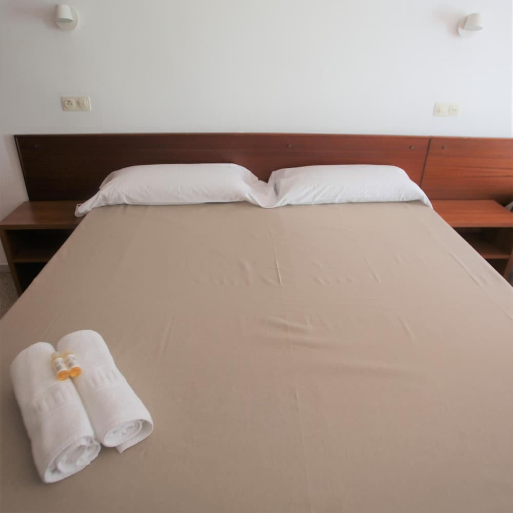 Hostel Costa Brava