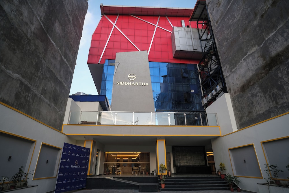 Siddhartha Hotel Damauli