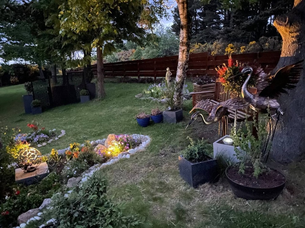 Photo 33