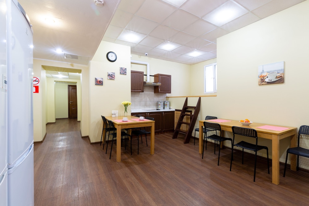 Mini Hotel Kashirskiy - Hostel
