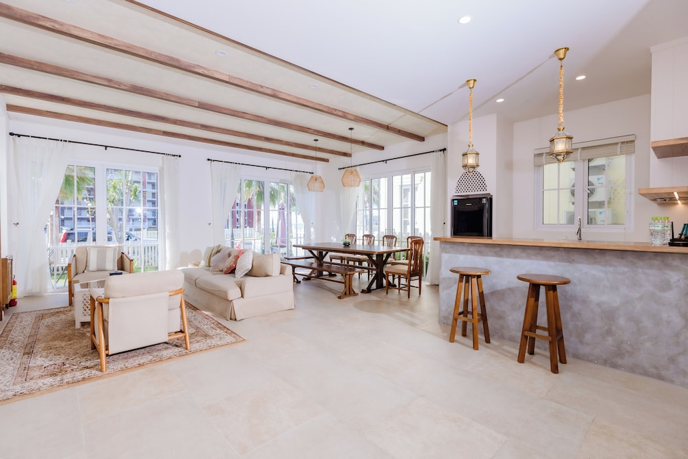 Villa NovaWorld Phan Thiet Luxury Travel
