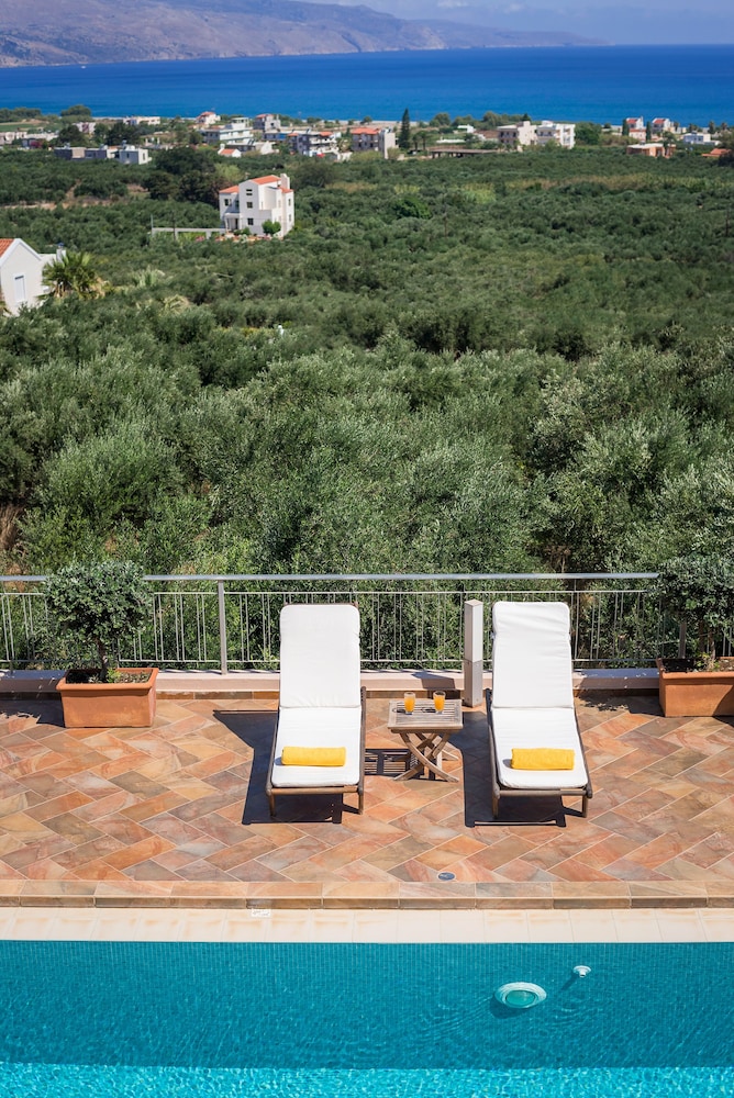 Caneva Luxury Villa