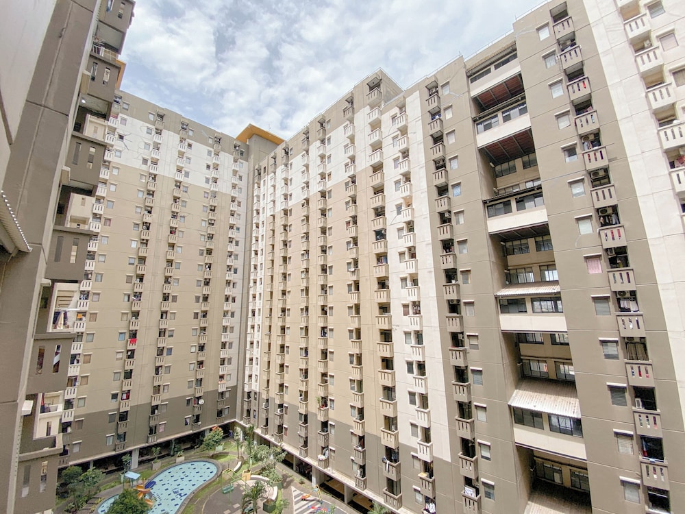 The Serene Sanctuary 2BR at Gateway Ahmad Yani Cicadas Apartment