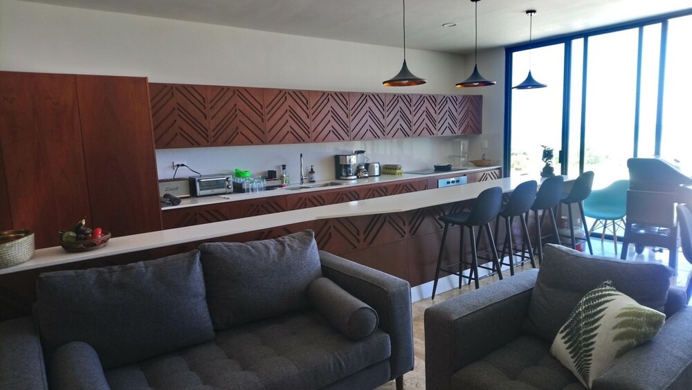 Casa El Patron - Yucatan Home Rentals view 4