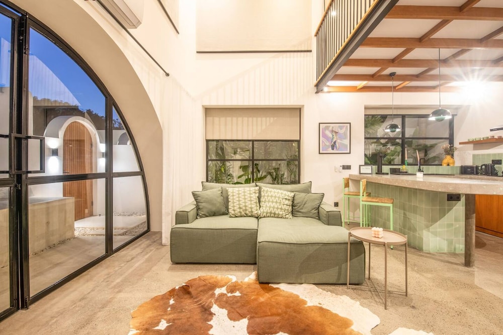 ULU Folie 1BR Loft in Pecatu
