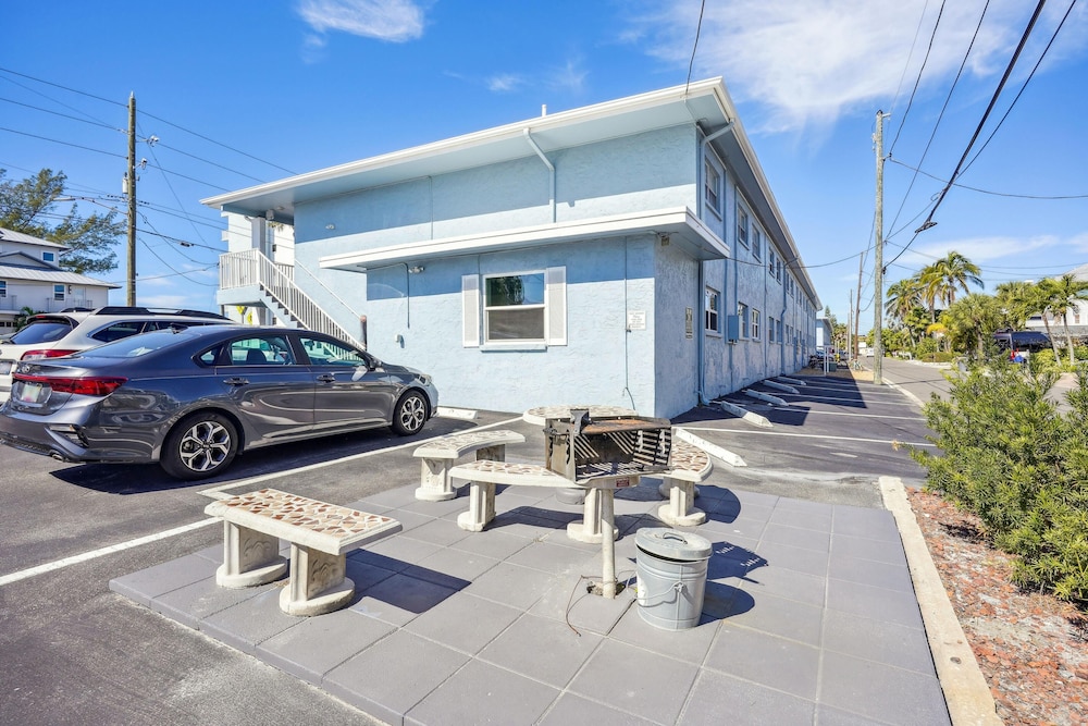 Harbor House 37