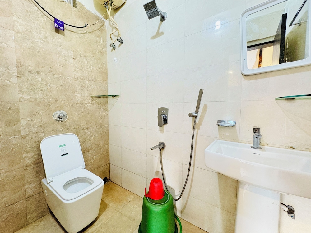 Hotel Bay premium Puri