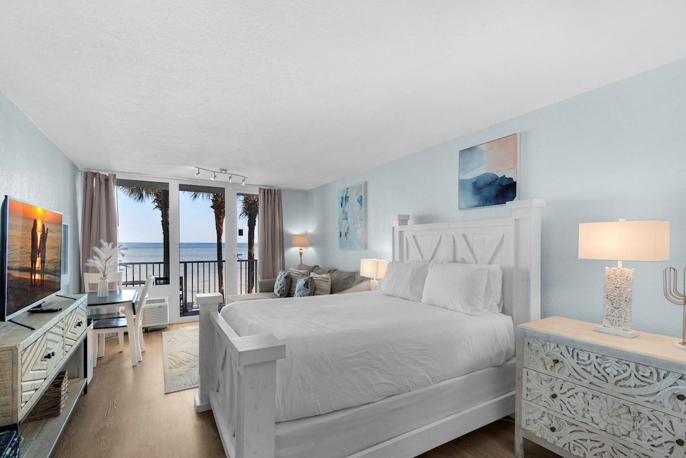 Bayside Inn 6282