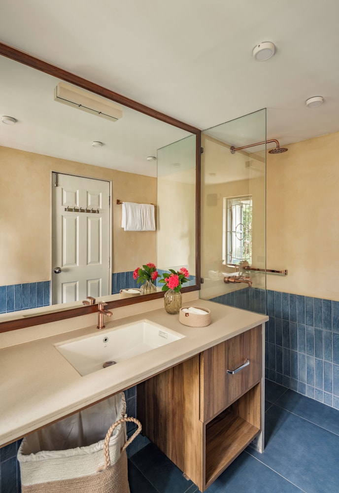 Sanctuary by RÊVE Escapes - Premium 3 BHK Villa Near Morjim Beach