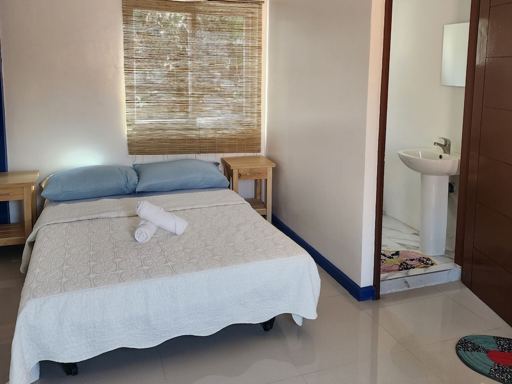 Kulibangbang Beach Resort