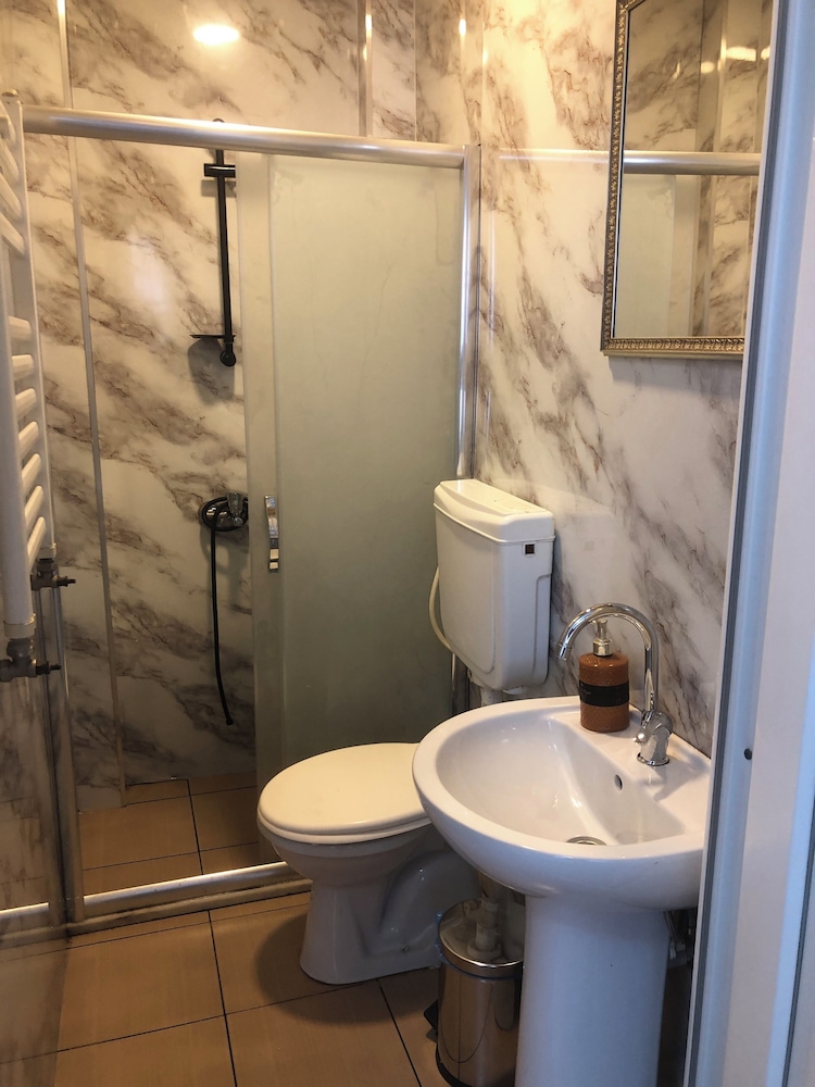 Avrasya Pansiyon - Image 29