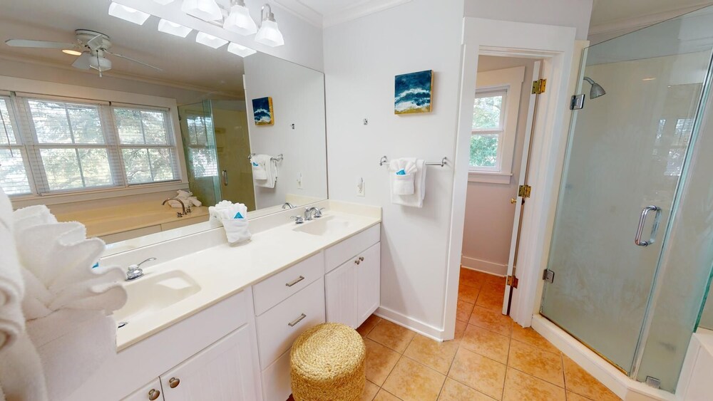 Miss Us Howl by Tybee Vacation Rentals