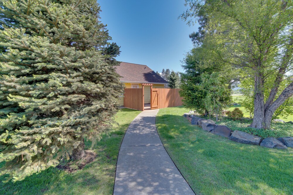 Charming Cle Elum Home w/ Patio: 5 Mi to Dtwn! - Property Image 12