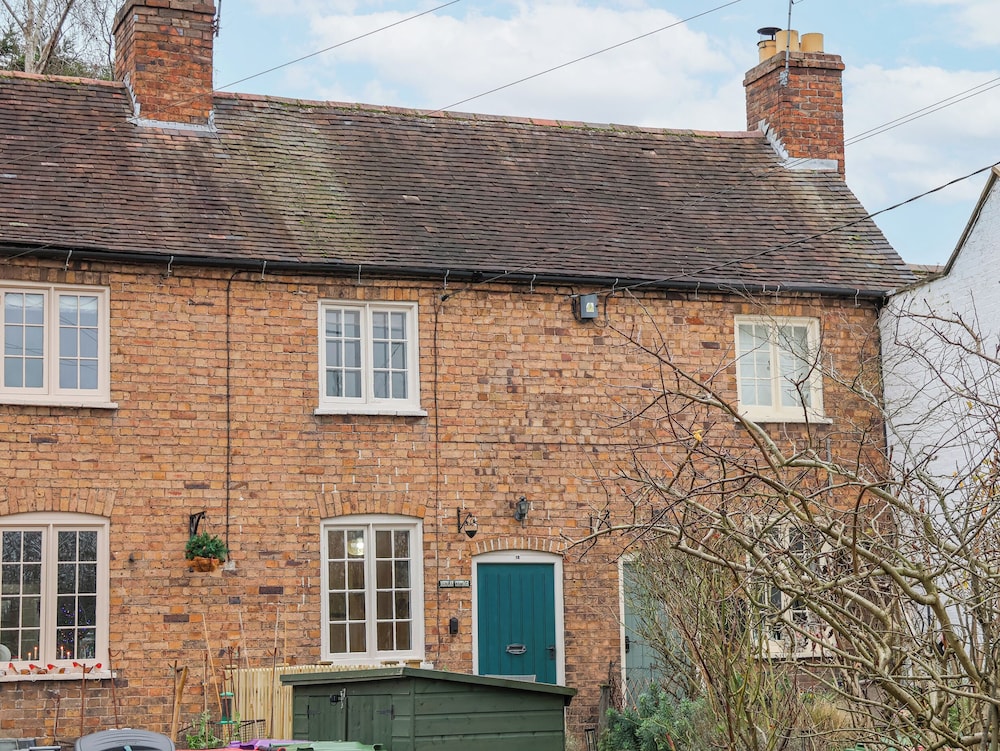 Medlar Cottage