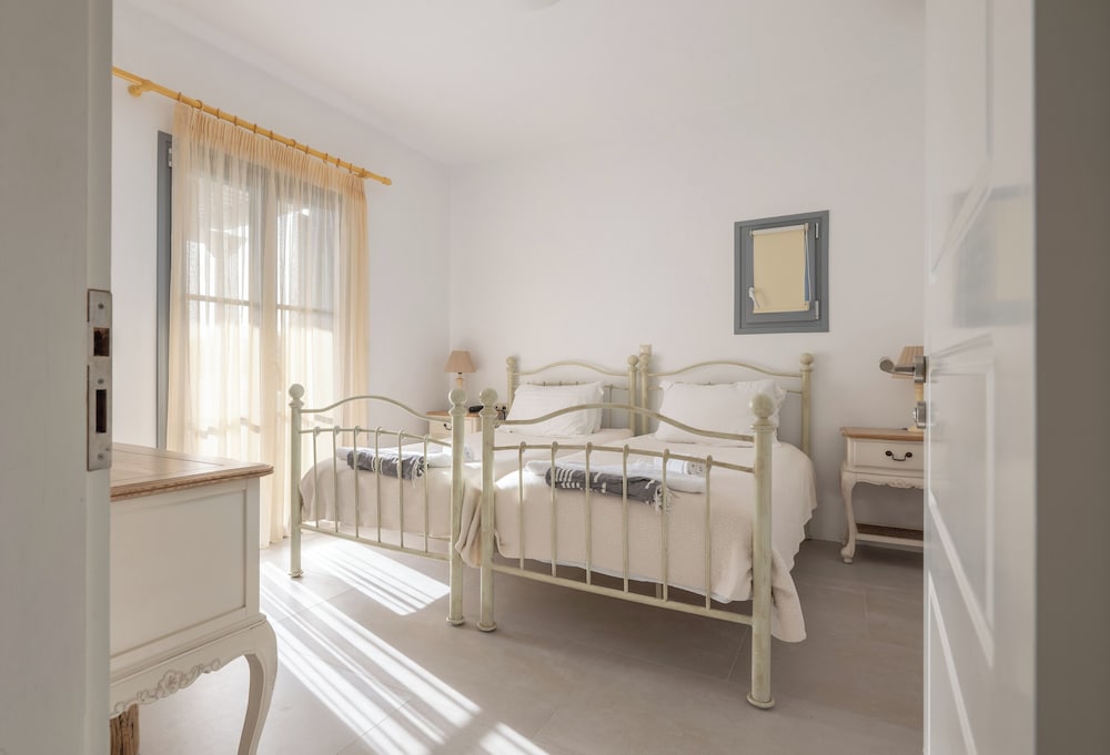 Iliada Villas photo 2