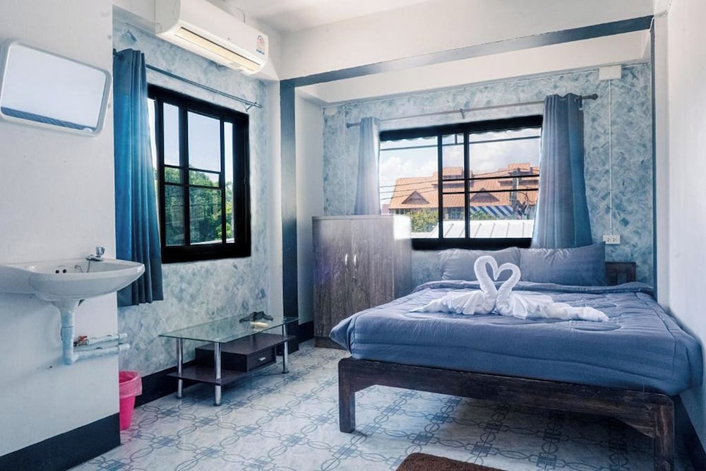 Satop Travelers Guesthouse