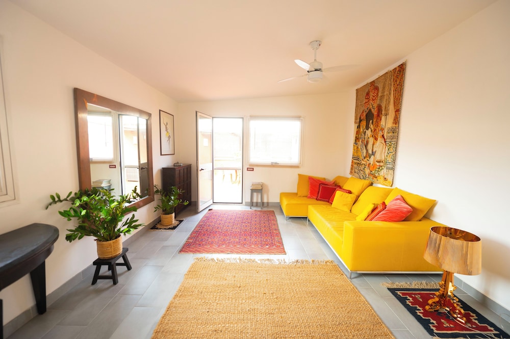 Romantic Terraced Escape in Prati — Rome photo 4